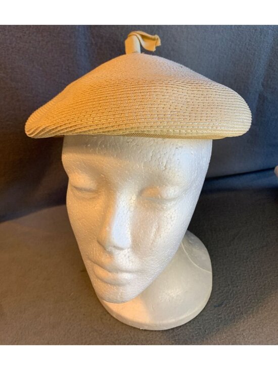 Clover Lane Ladies Beret Ivory Hat Size 22 Vintage